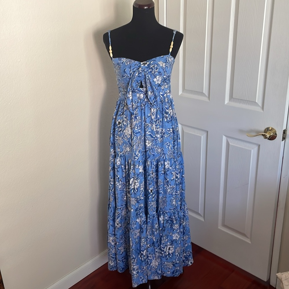 New House Of Harlow 1960 REVOLVE Blue / White Floral Print Maxi Dress